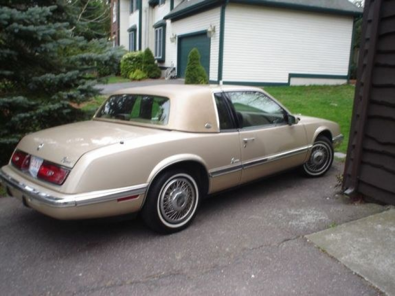 Another Arriveinstyle824 1992 Buick Riviera post...