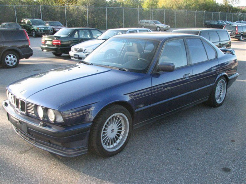 StirlingAlpina’s 1992 BMW 5 Series