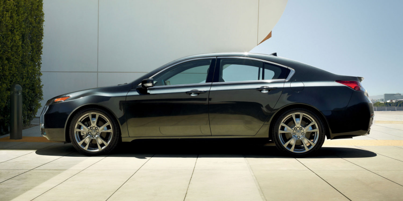 2013 Acura TL Wins Best Cars for Families Award