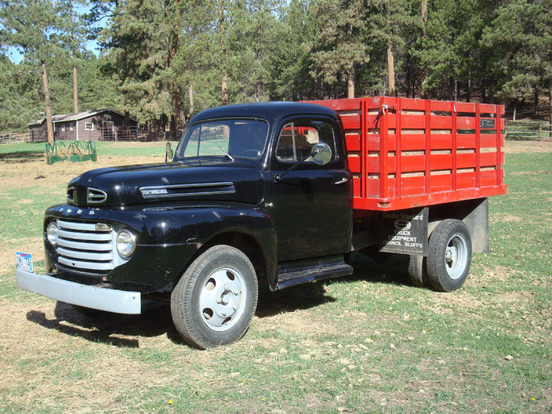 1949 Ford F4 Dually