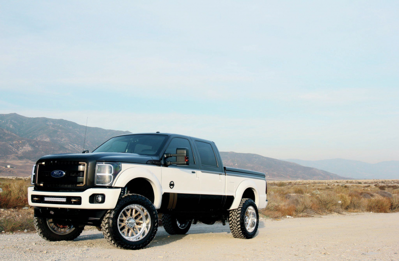 2013-ford-f-350-lariat-super-duty-front.jpg