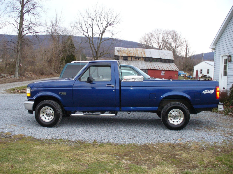 Picture of 1996 Ford F-150 XL 4WD SB, exterior