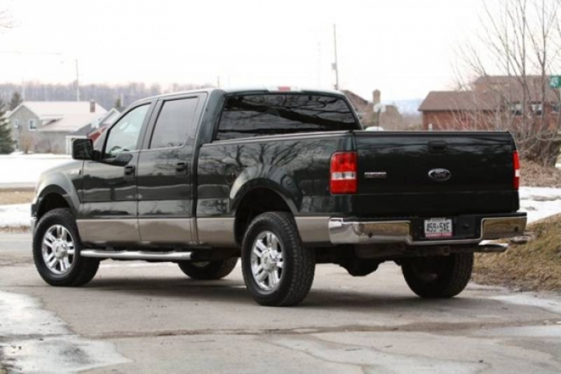2006 Ford F-150 XLT XTR Package Pickup Truck in Peterborough, Ontario