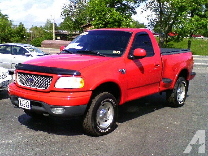 2000 Ford F150 XLT Flareside for sale in Hurricane, West Virginia