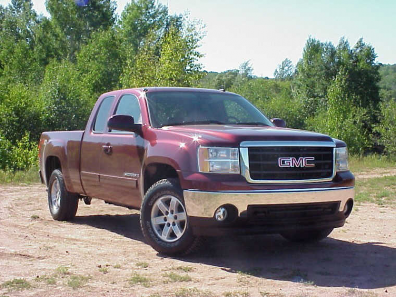 Front Right Maroon 2008 GMC Sierra Truck Picture