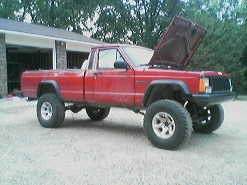 bigwormskidoo 1992 Jeep Comanche Regular Cab 10174755