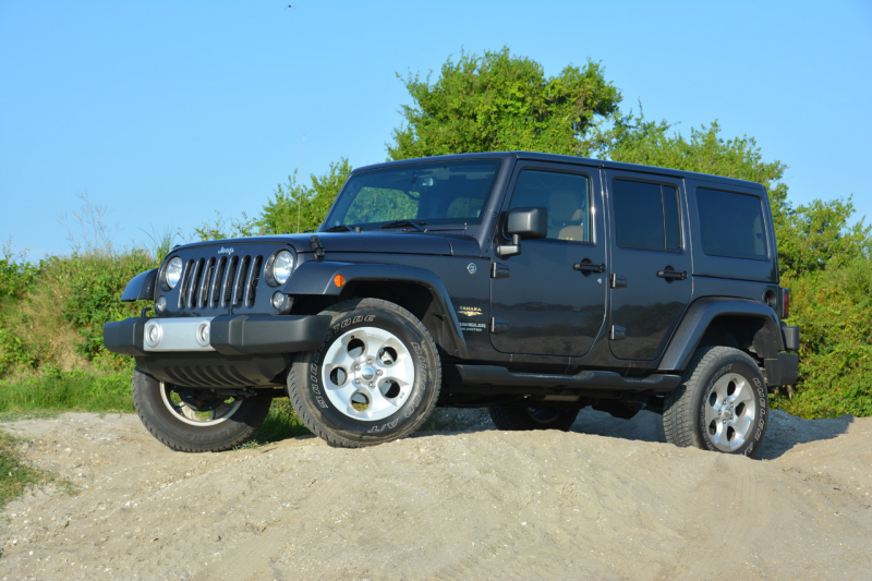 2014 Jeep Wrangler Unlimited Sahara Test Drive - AutoNation Drive
